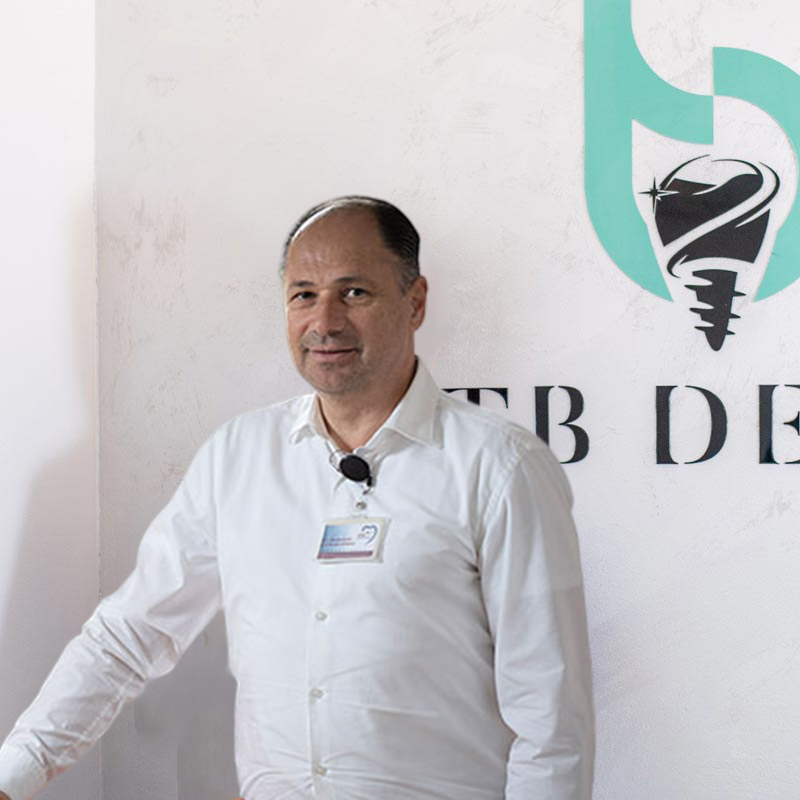 Mario Džeba